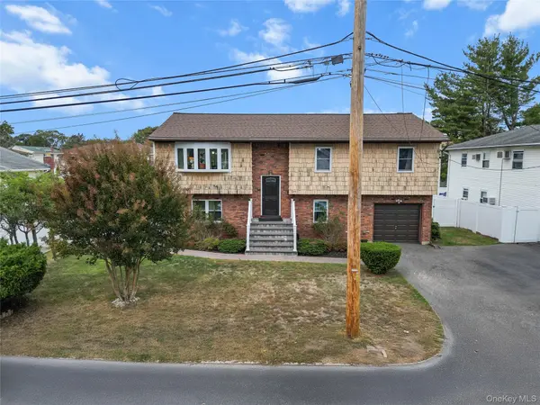 1259 America AVE, West Babylon, NY 11704