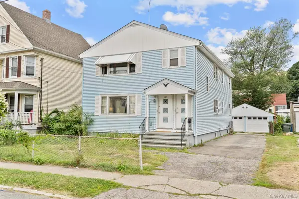 123-125 Summerfield AVE,  Bridgeport,  CT 06610
