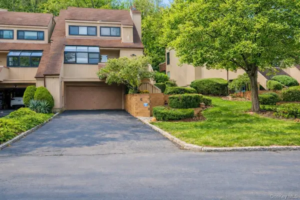 6 John Bean CT, Port Washington, NY 11050