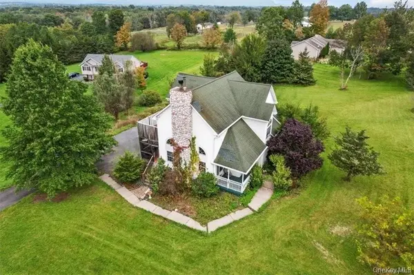 2 Bruyn AVE, Pine Bush, NY 12566