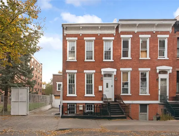 342 Carroll ST, Brooklyn, NY 11231
