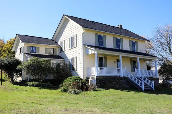 73 Clover Hill LN, Call Listing Agent, PA 18415