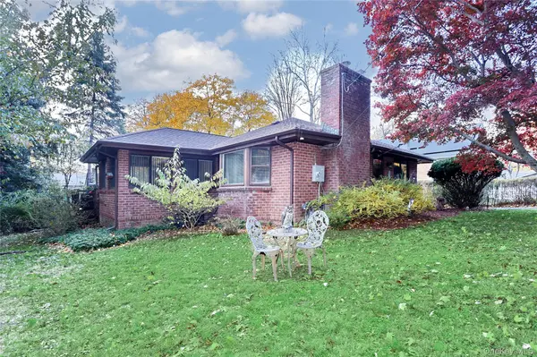310 S Mountain RD, New City, NY 10956