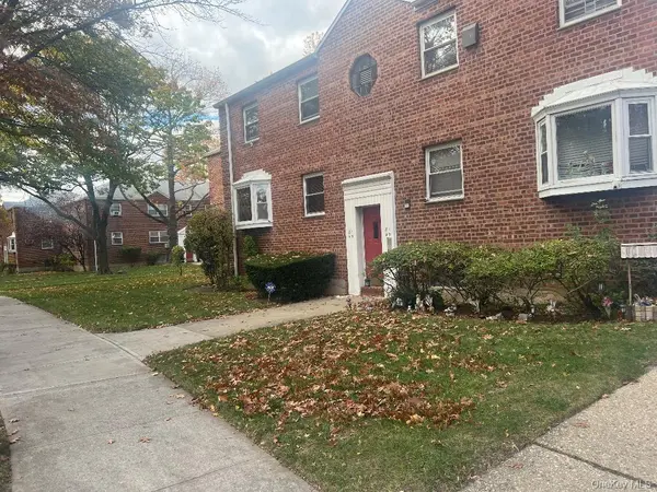 81-49 156 AVE #2R, Howard Beach, NY 11414