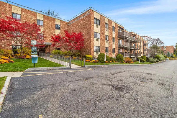 115 Dehaven DR #114, Yonkers, NY 10703