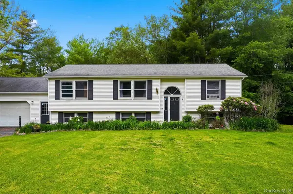 3 Rock Mountain EST, Accord, NY 12404