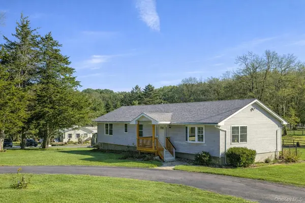 100 Maybrook RD, Campbell Hall, NY 10916