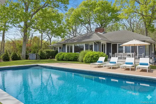 68 Three Mi Hbr Hog Crk HWY, East Hampton, NY 11937