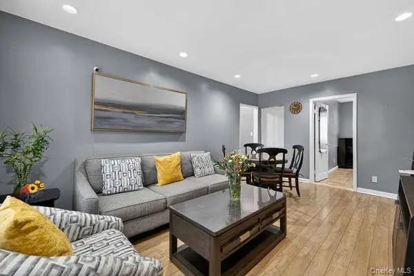 252-23 63rd Avenue #1081, Little Neck, NY 11362