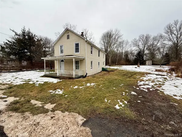 696 Burlingham RD, Burlingham, NY 12721
