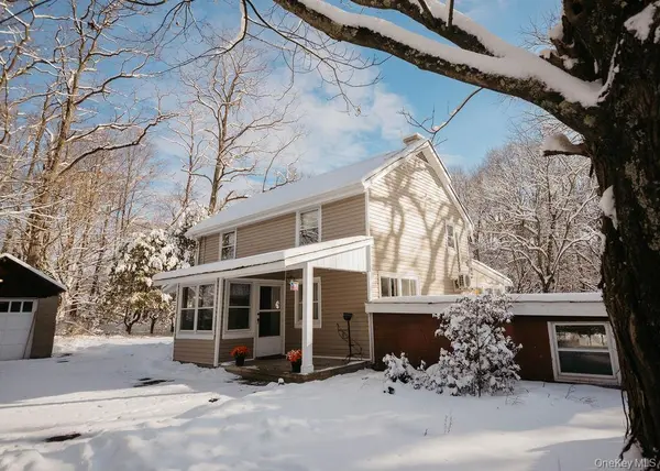 1271 State Route 208, Wallkill, NY 12589