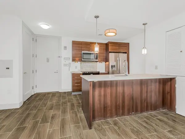 701 Ridge Hill BLVD #1D, Yonkers, NY 10710
