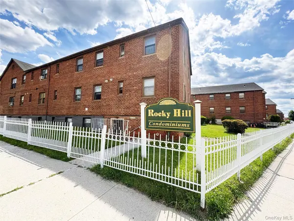 202-06 Rocky Hill RD #6C1, Bayside, NY 11361