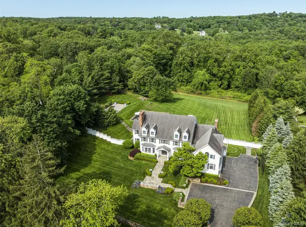 55 Sarles ST, Armonk, NY 10504