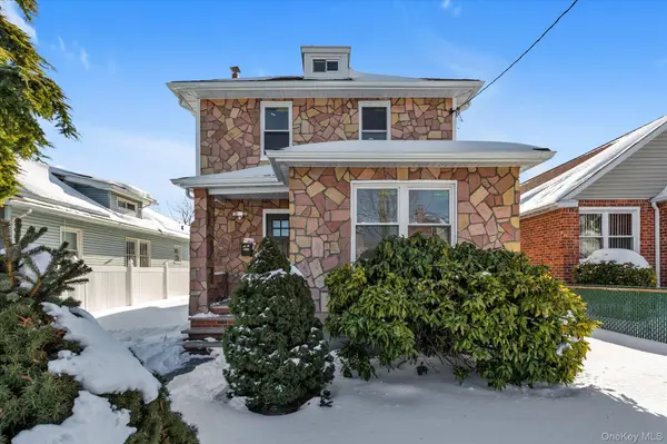 19410 Nashville BLVD, Springfield Gardens, NY 11413