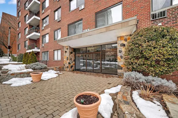 25 Lake ST #3D, White Plains, NY 10603
