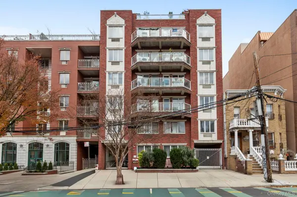 23-25 31st AVE #Penthouse 7C, Astoria, NY 11106