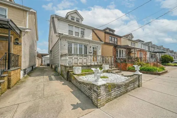 137-34 94th ST, Ozone Park, NY 11417