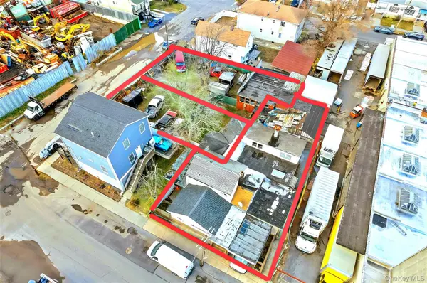 72-50 Burchell AVE, Arverne, NY 11692