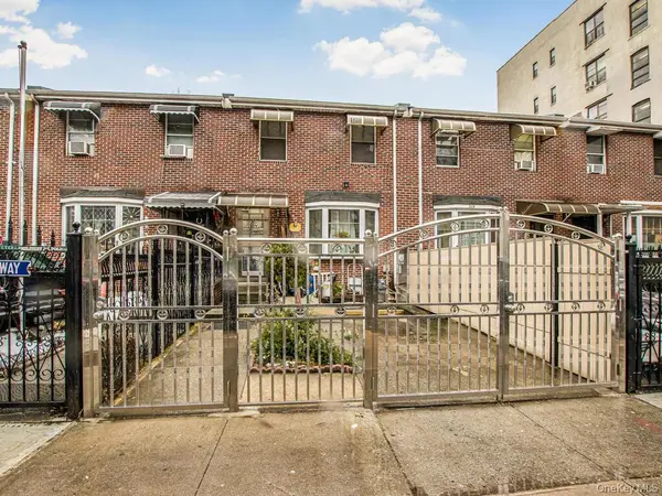 526 E 139th ST,  Bronx,  NY 10454