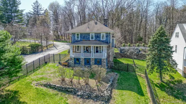 12 Sunset HTS, Monroe, NY 10950