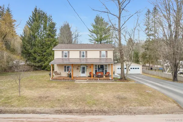 11 Gale RD, Mongaup Valley, NY 12762