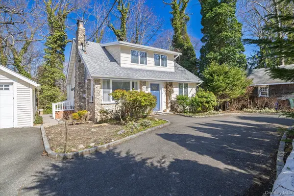 47 Elwood RD, Northport, NY 11768