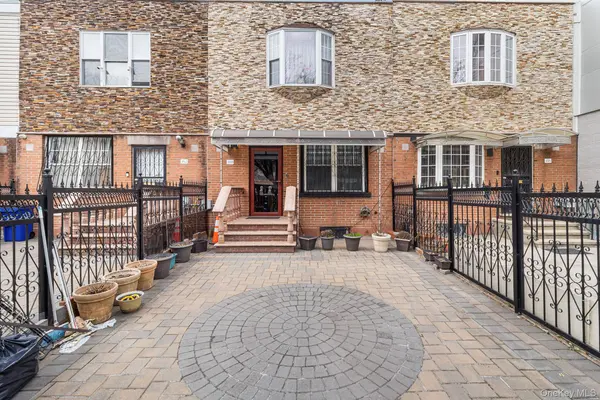 460 Hinsdale ST, Brooklyn, NY 11207