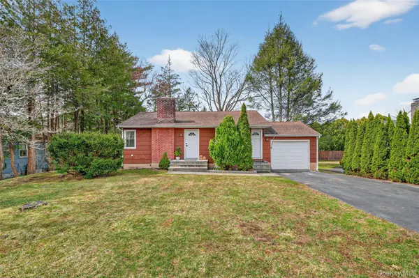 1727 Central ST, Yorktown Heights, NY 10598