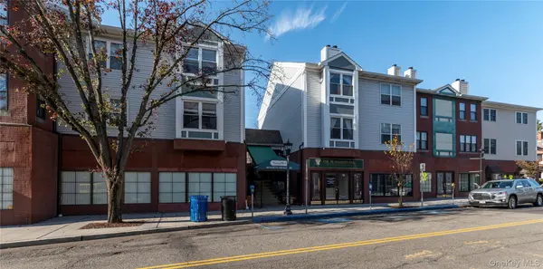 50 N Broadway #17, Nyack, NY 10960