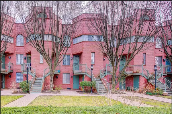 588 Louisiana AVE #3, Brooklyn, NY 11239