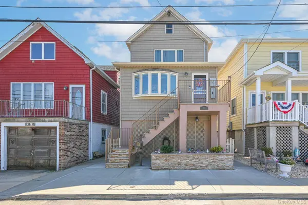 20 W 18th RD,  Broad Channel,  NY 11693