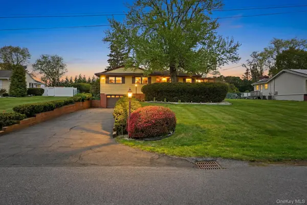 93 Fairmont RD,  Mahopac,  NY 10541
