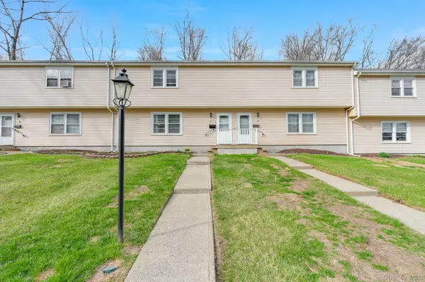 2833 Route 9D #17, Wappingers Falls, NY 12590