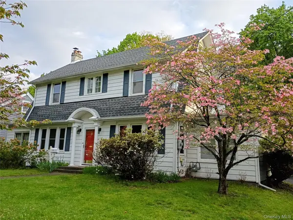 21 Rosalind RD, Poughkeepsie, NY 12601