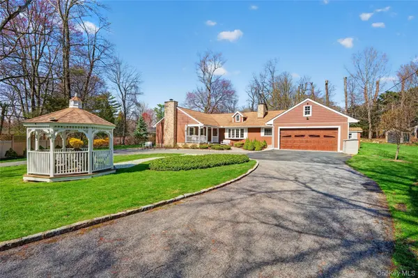 21 Barnaby LN, Hartsdale, NY 10530