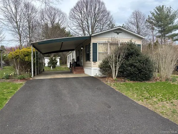45B Witt LN #45B,  Aquebogue,  NY 11931