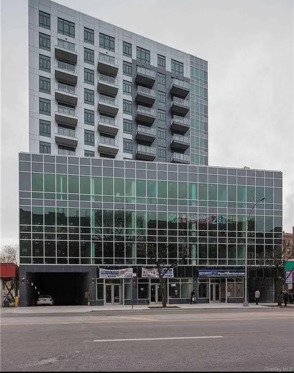 141-26 Northern BLVD #10B, Flushing, NY 11354