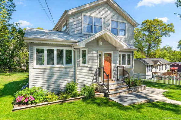 46 Cardoza AVE, Mohegan Lake, NY 10567