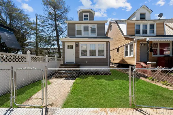 205-28 116 RD, Saint Albans, NY 11412