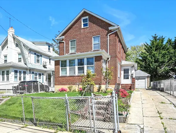 43-23 169th ST, Flushing, NY 11358