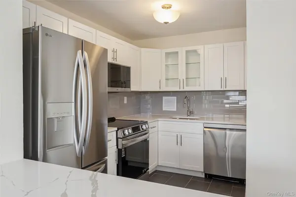 166-35 9th AVE #6A, Beechhurst, NY 11357