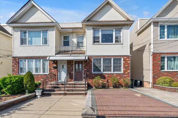 5936 69th PL, Maspeth, NY 11378