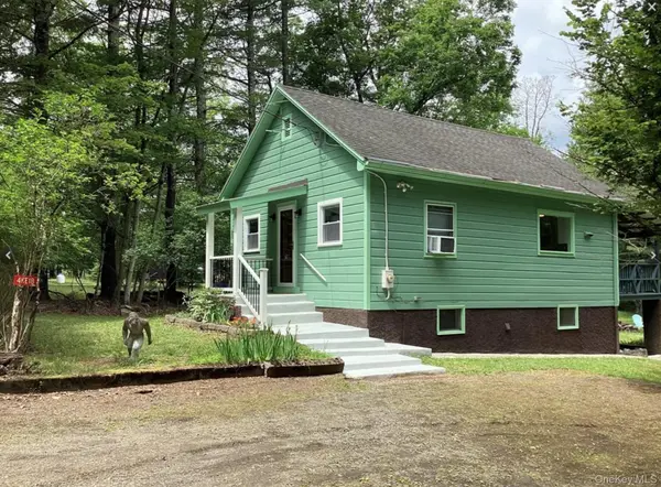 20 Kelder RD, Olivebridge, NY 12461