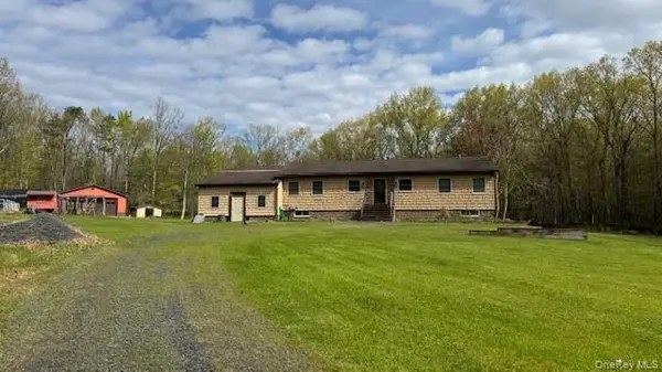 187 Echo RD,  Bloomingburg,  NY 12721