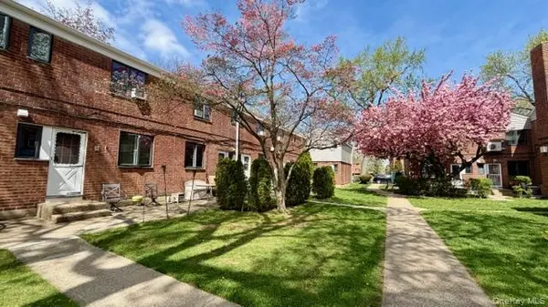 220-34 67th AVE #Duplex, Bayside, NY 11364