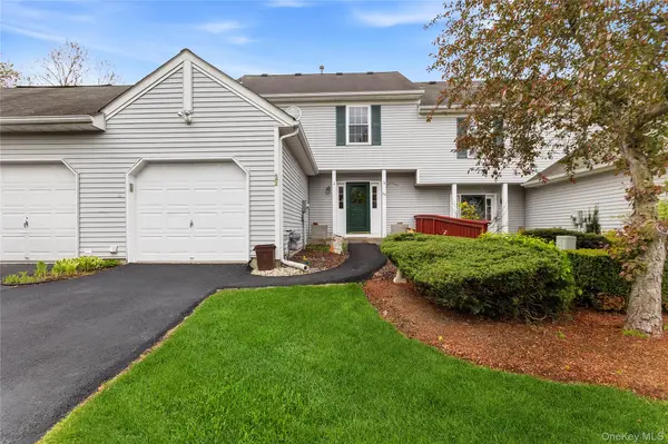 22 Plum CT, Highland Mills, NY 10930