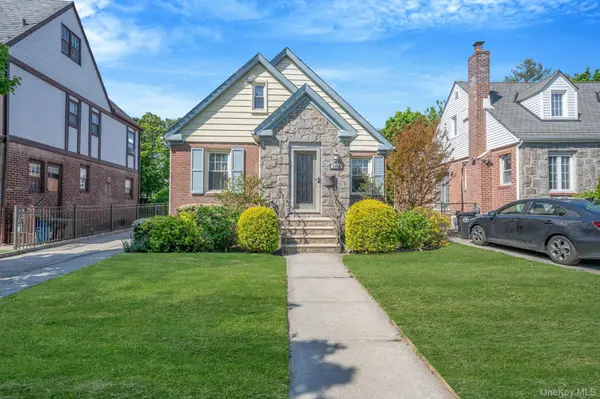 50-06 215th ST, Bayside, NY 11364