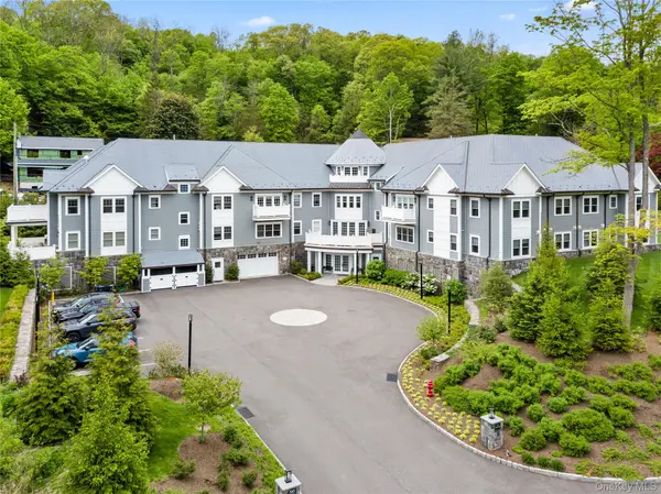 585 Main ST #2F, Armonk, NY 10504