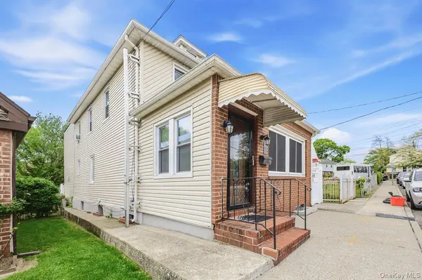98 Seville ST, Elmont, NY 11003
